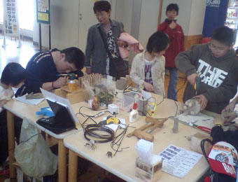 流木アート教室の風景10